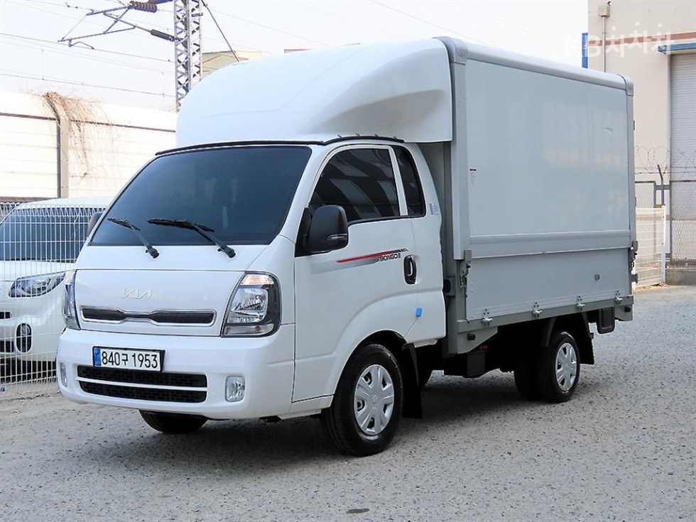 2024 - kia bongo iii