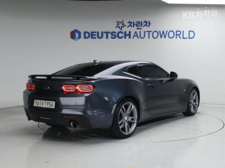 Chevrolet Camaro SS 6.2 V8 3