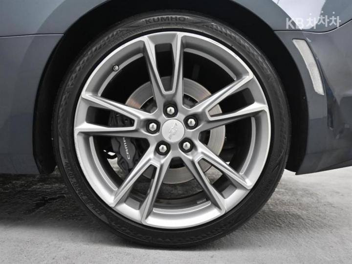 Chevrolet Camaro SS 6.2 V8 6