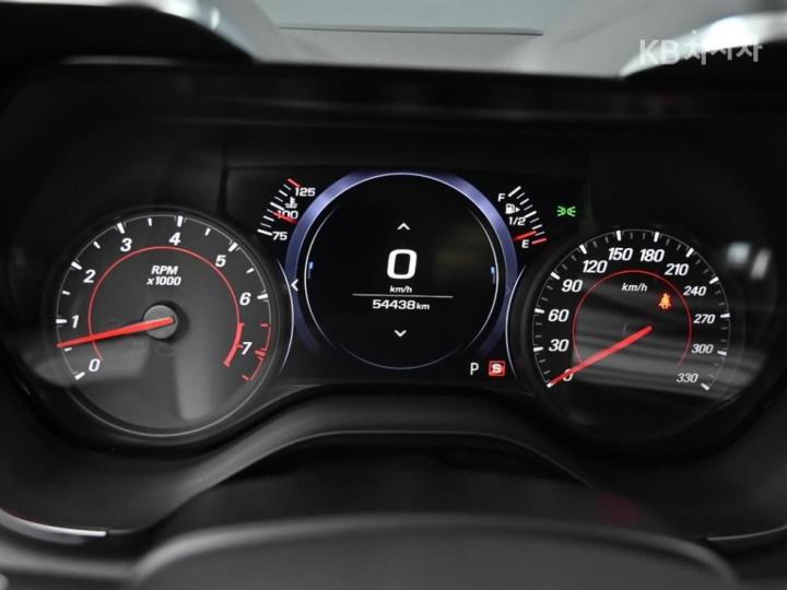 Chevrolet Camaro SS 6.2 V8 9