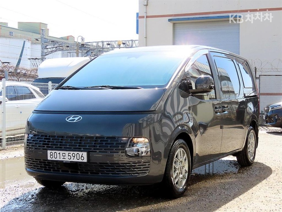 Hyundai Staria — miniaturë 2
