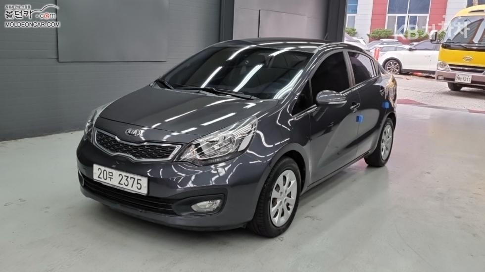 2012 kia pride