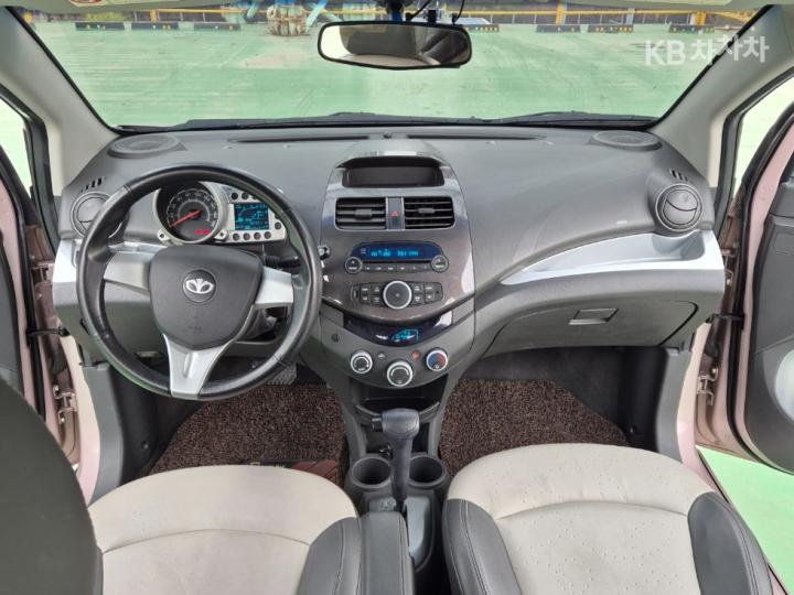 Chevrolet Matiz CREATIVE GROOVE Star 6