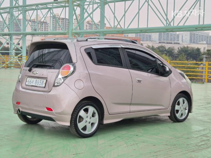 Chevrolet Matiz CREATIVE GROOVE Star 5