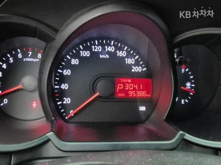 Kia Morning Luxury Bi-Fuel 7