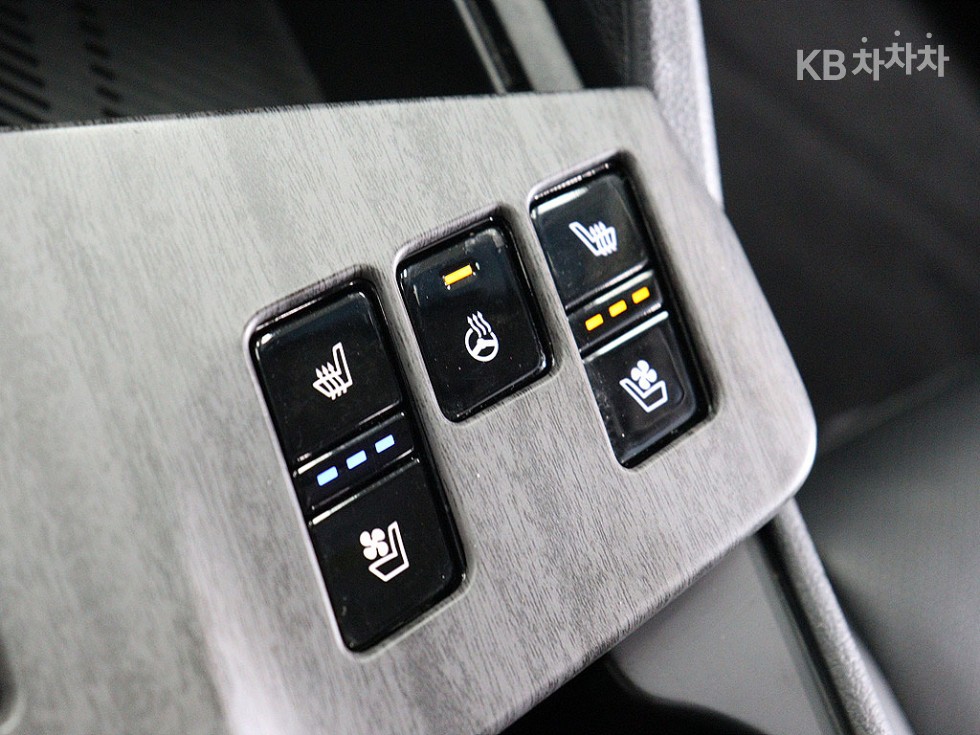 2024 - kia sportage