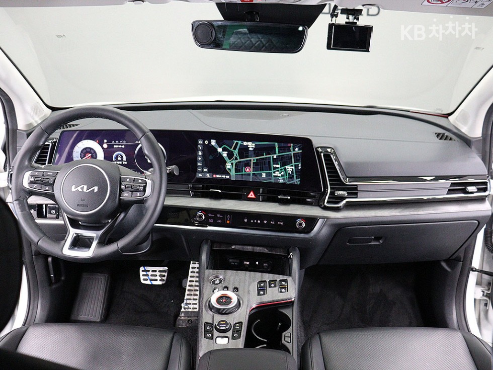 2024 - kia sportage