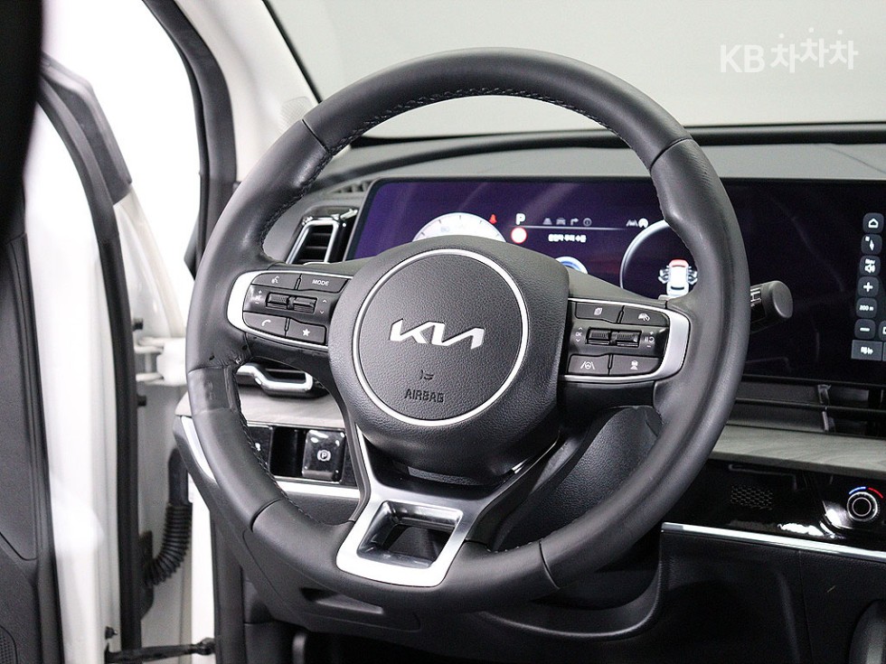 2024 - kia sportage