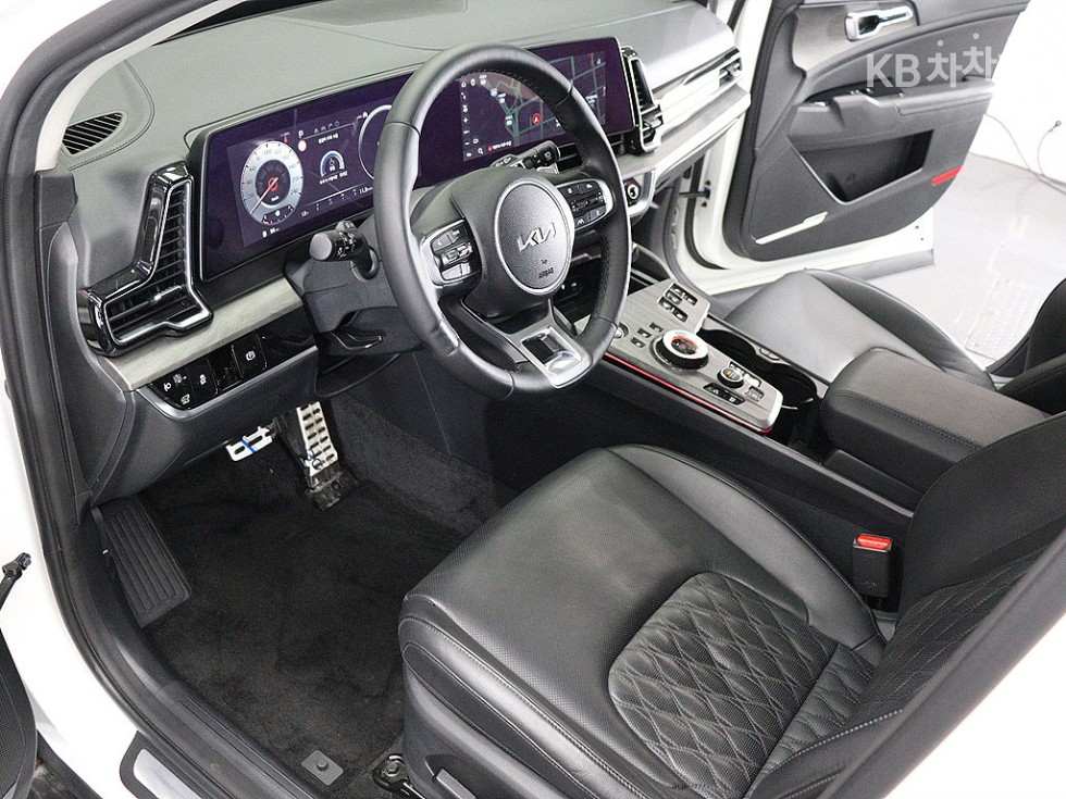 2024 - kia sportage