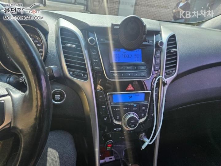 Hyundai i30 New 1.6 VGT PYL 5