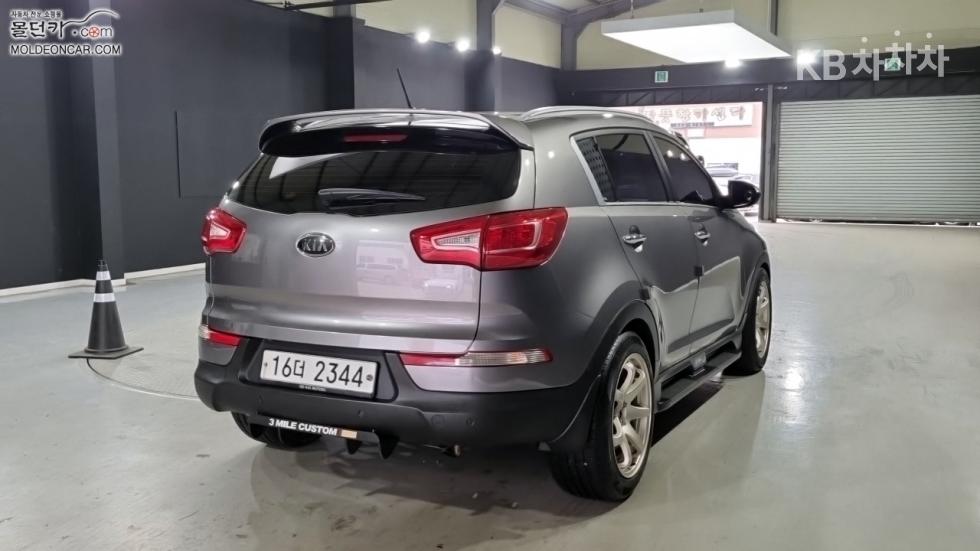 2012 - kia sportage