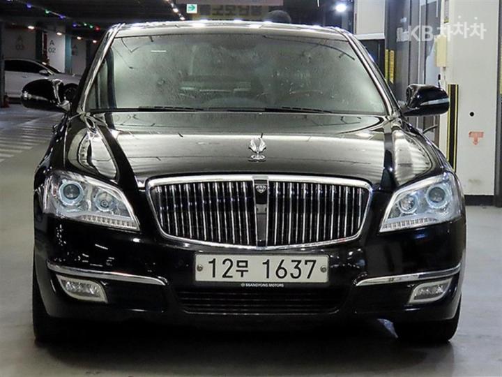 KG Mobility (Ssangyong) Chairman New W CW700 Luxury 3