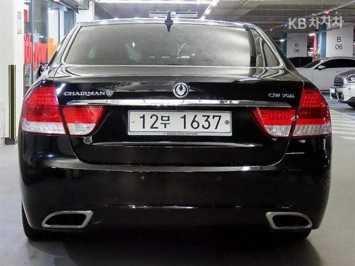 KG Mobility (Ssangyong) Chairman New W CW700 Luxury 6
