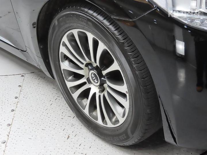 Kia K9 3.3 GDI Prestige Pre-2013 Base Type 6