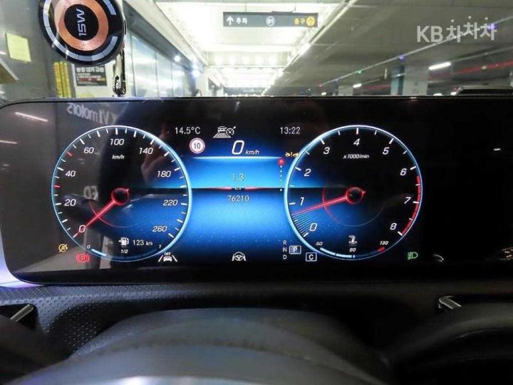 Mercedes-Benz CLA-Class C118 CLA250 4MATIC 10