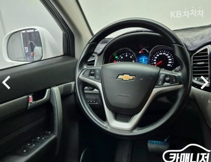 Chevrolet Captiva New 2.0 LTZ 10