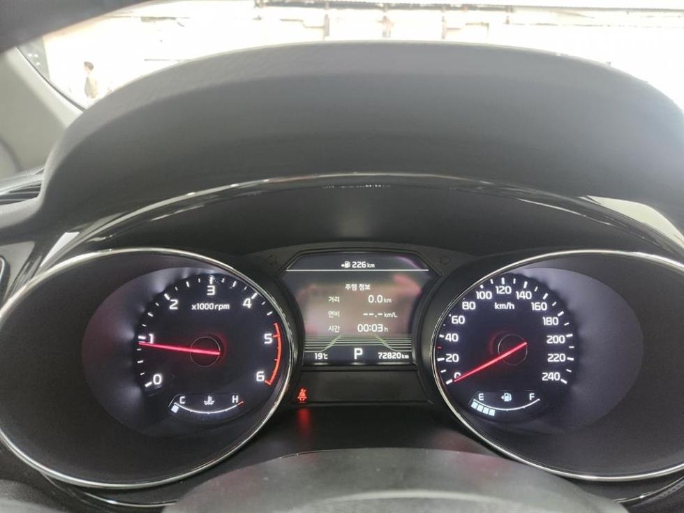 2019 - kia carnival