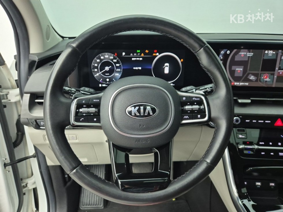 2021 - kia carnival