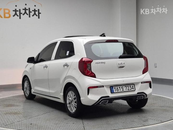 Kia Morning Urban JA 1.0 Gasoline Signature 3