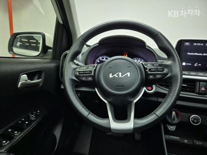 Kia Morning Urban JA 1.0 Gasoline Signature 10