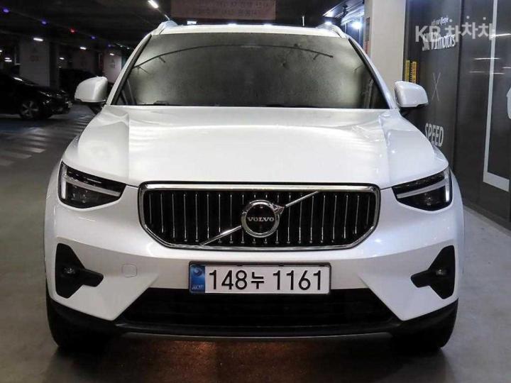 Volvo XC40 B4 AWD Ultimate Bright