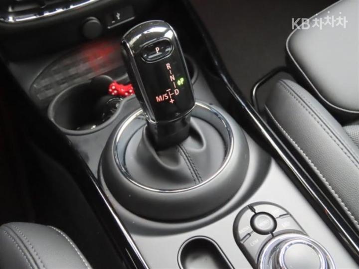 Mini Clubman 1.5 Cooper Classic Base Type 7