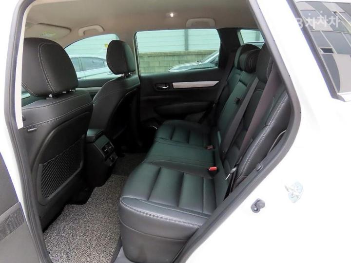 Renault QM6 2.0 LPe 2WD LE 7