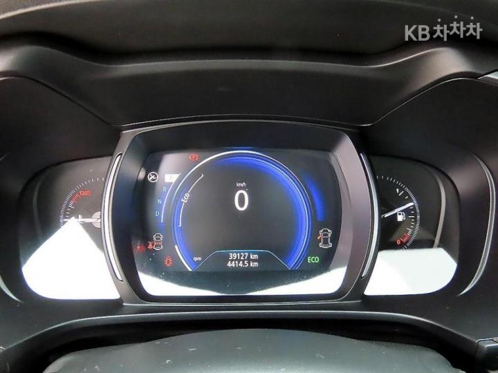 Renault QM6 2.0 LPe 2WD LE 10