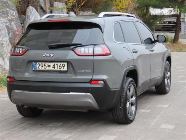 Jeep Cherokee KL 2.4 Gasoline FWD Limited 4