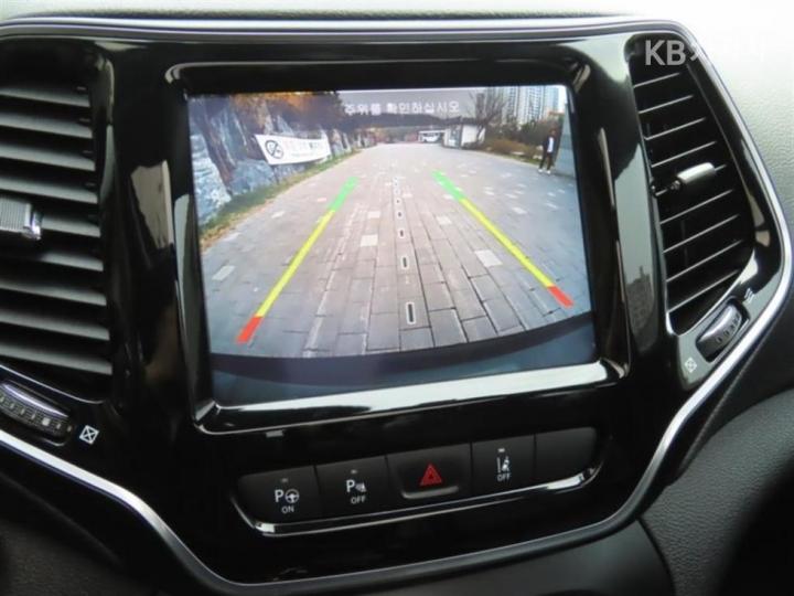 Jeep Cherokee KL 2.4 Gasoline FWD Limited 10