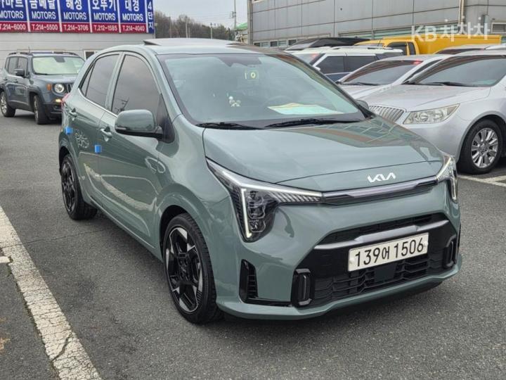 Kia Morning JA 1.0 Gasoline Signature 4