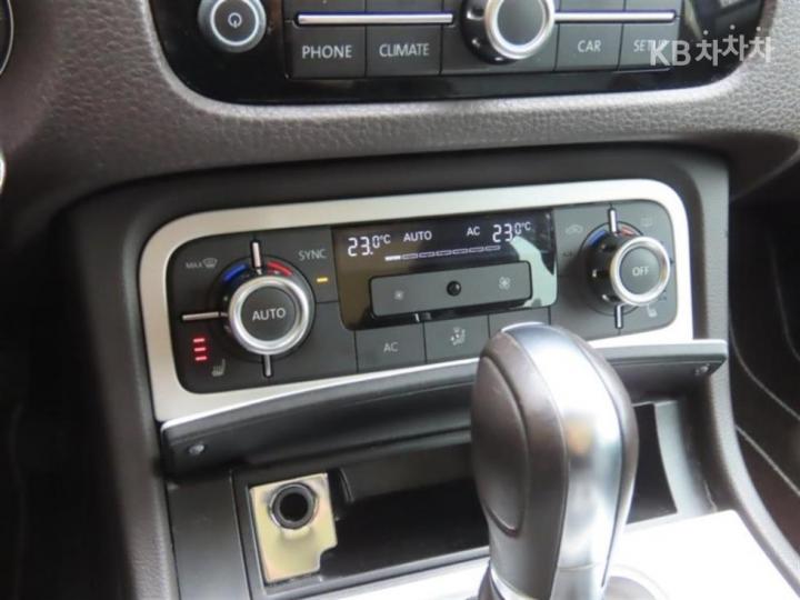 Volkswagen Touareg New 3.0 TDI V6 BlueMotion 7P5 8