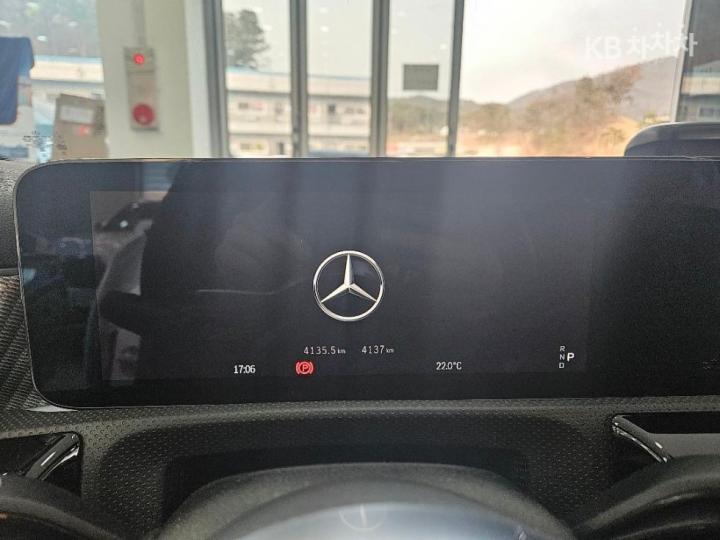 Mercedes-Benz A-Class W177 A220 Hatchback Base Type 7