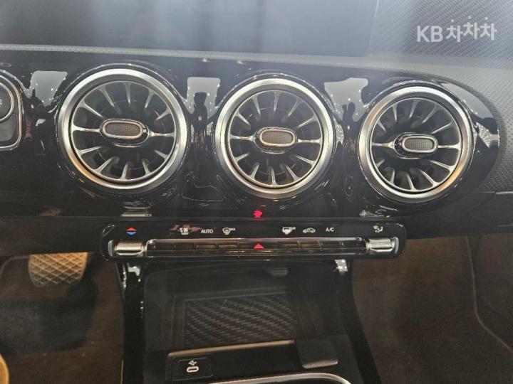 Mercedes-Benz A-Class W177 A220 Hatchback Base Type 10