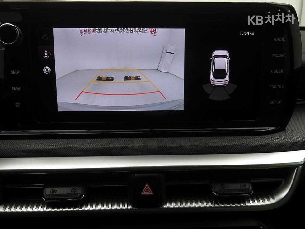 2021 - kia k5