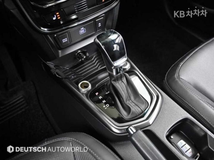 KG Mobility (Ssangyong) Tivoli Gasoline V3 2WD Base Type 10