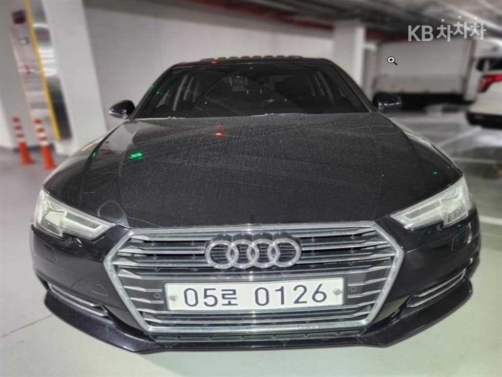 Audi A4 (B9) 45 TFSI 프리미엄 - фото 1