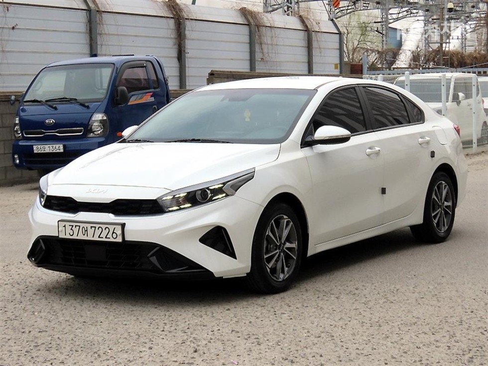 2022 - kia k3