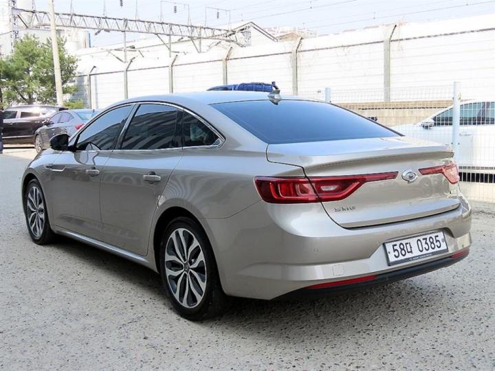 Renault SM6 2.0 LPe LE 4