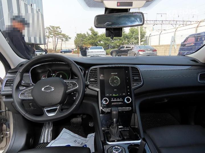 Renault SM6 2.0 LPe LE 8