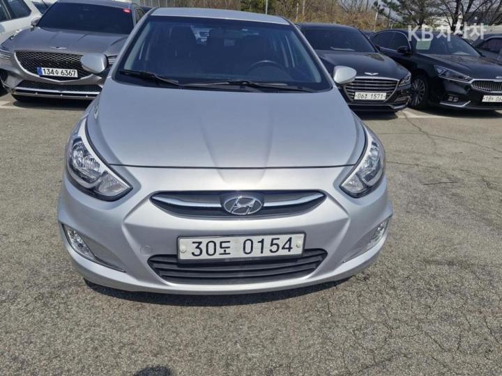 Hyundai Accent New 1.4 VVT Style 3