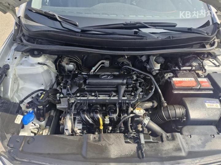 Hyundai Accent New 1.4 VVT Style 8