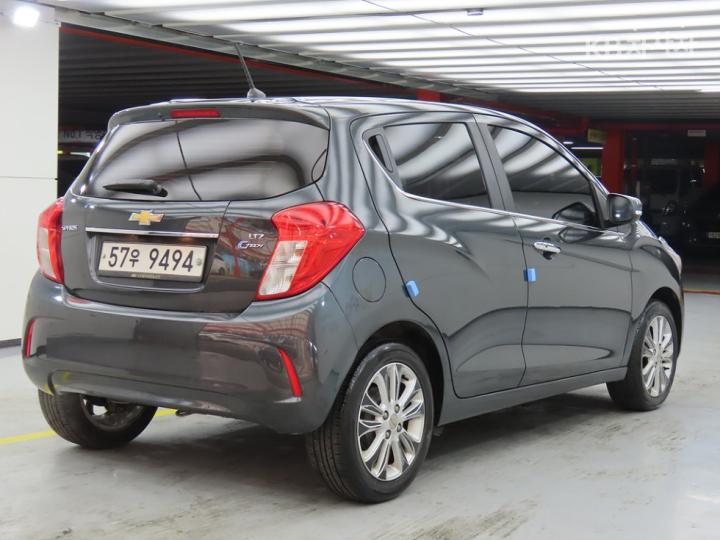 Chevrolet Spark The Next LTZ 4