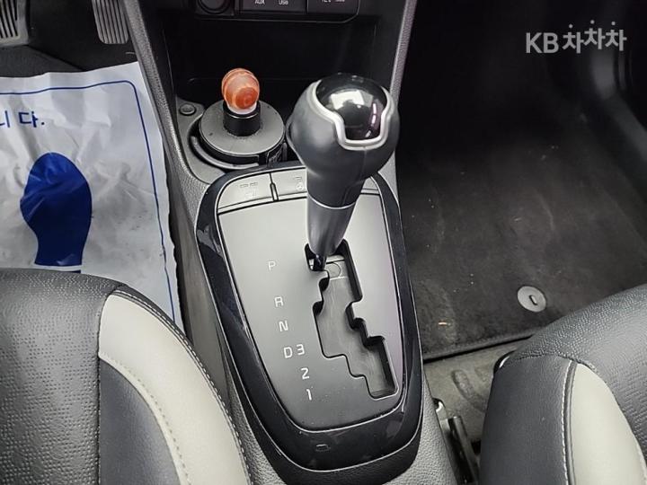 Kia Morning JA Luxury 9