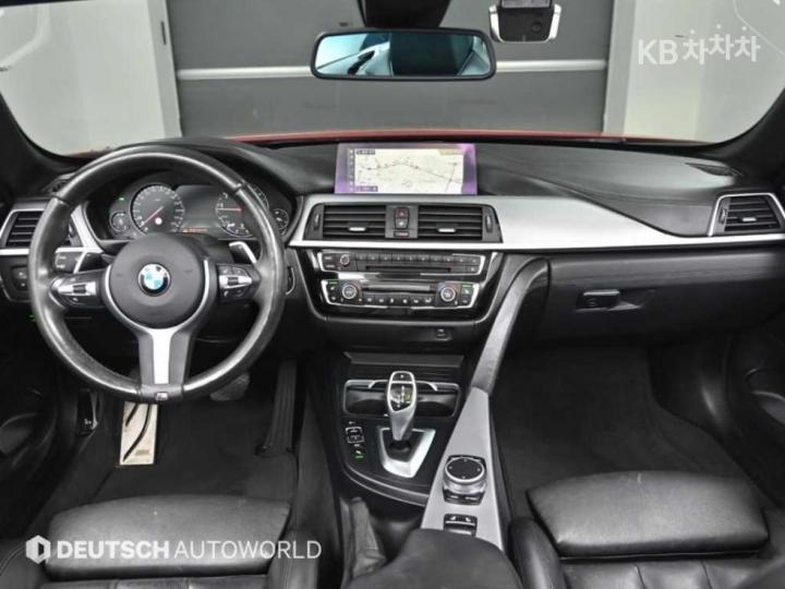 BMW 4 Series F32 430i Convertible M Sport 8