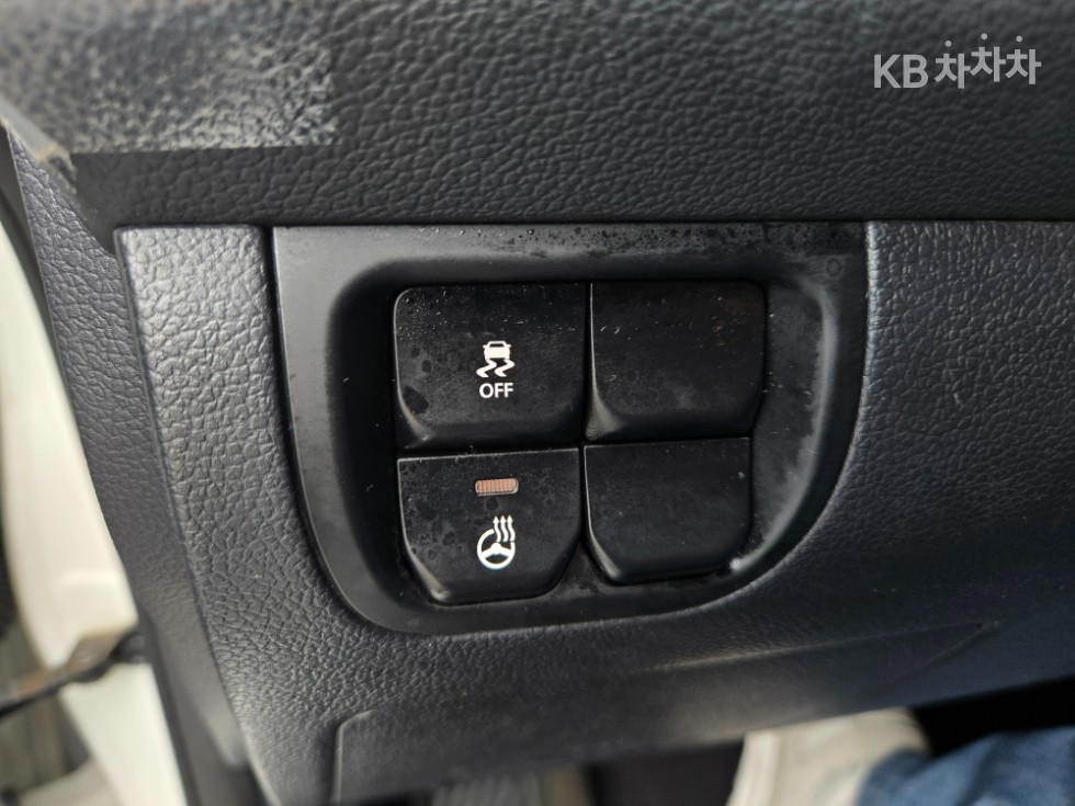 2014 - kia pride