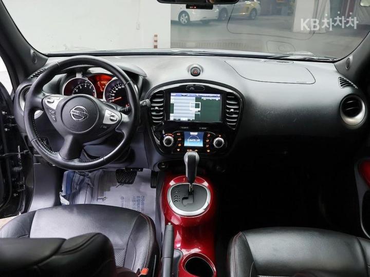 Nissan Juke 1.6 SV 6