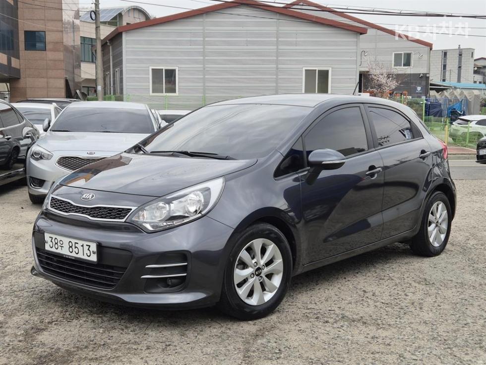 2015 - kia pride