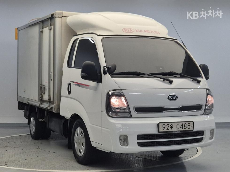 2020 - kia bongo iii