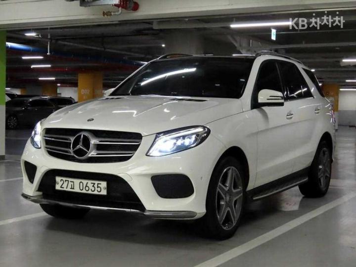 Mercedes-Benz GLE-Class W166 350d 4Matic Base Type 3